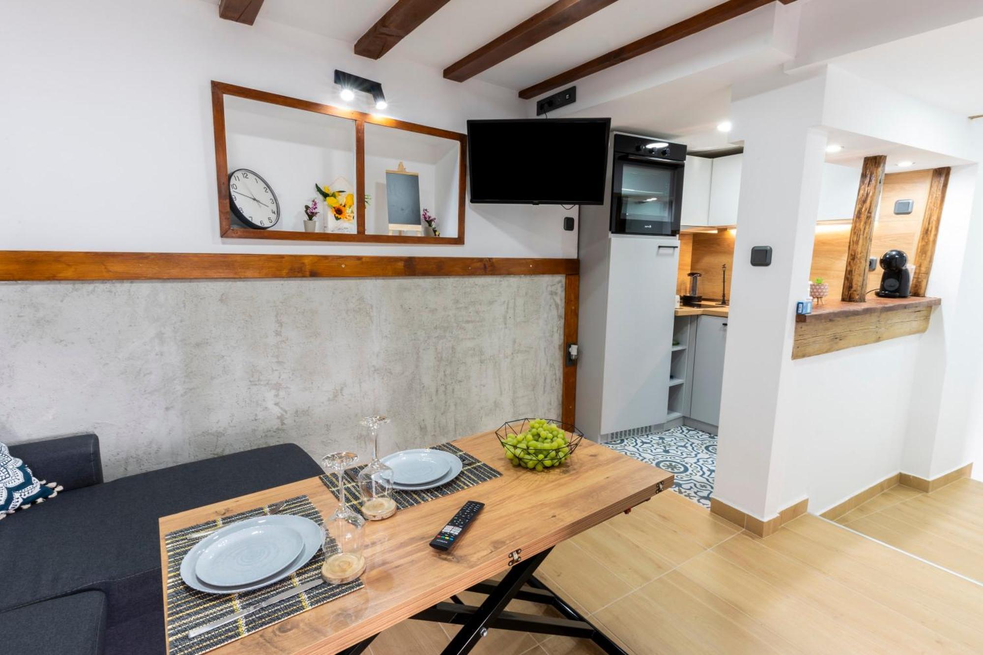 Bobevata Guest House - Floor 1 - Stunning View Old Town Veliko Tarnovo Exterior photo