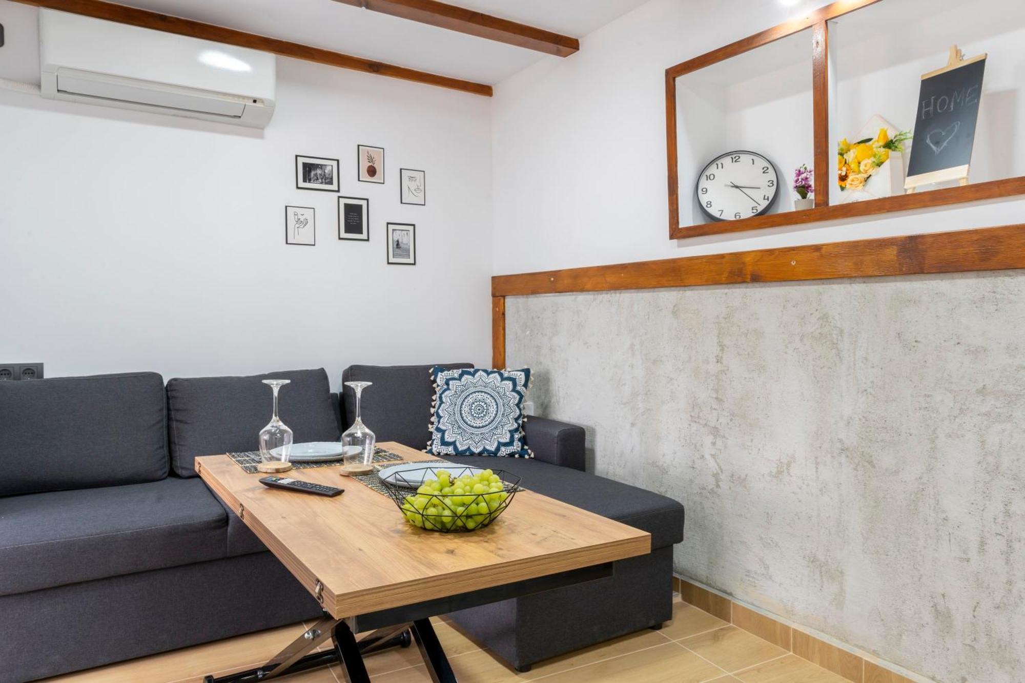 Bobevata Guest House - Floor 1 - Stunning View Old Town Veliko Tarnovo Exterior photo
